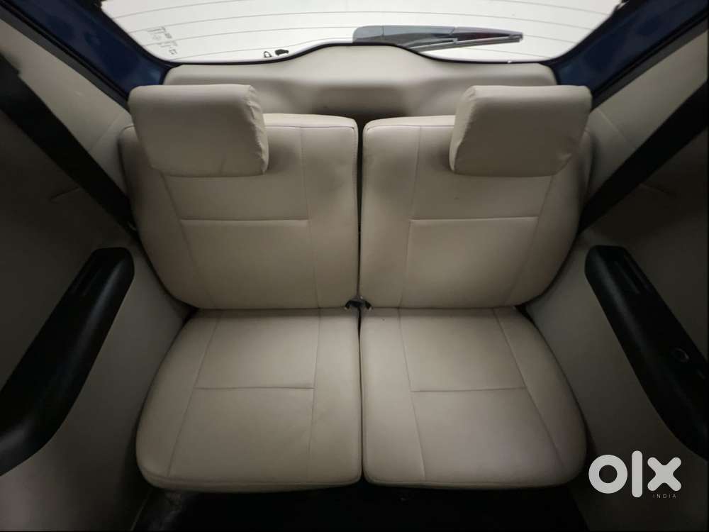 Renault Triber Rxz, 2022, Petrol