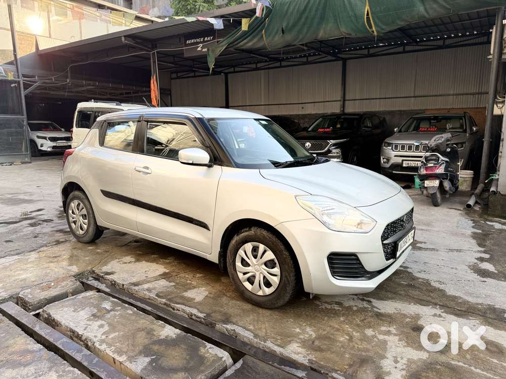 Maruti Suzuki Swift Vxi Optional, 2022, Petrol