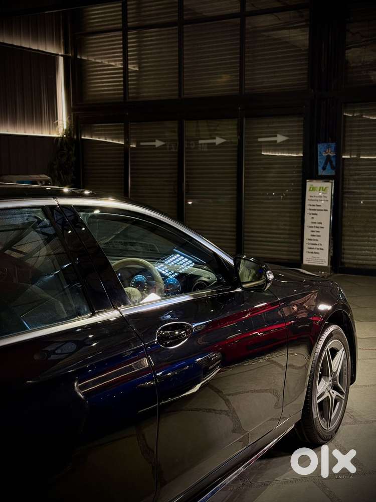 Mercedes-benz E-class E200 Lwb, 2023, Petrol