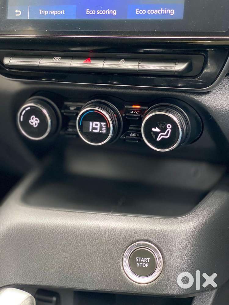Nissan Magnite 1.0 Xv Turbo Cvt, 2021, Petrol