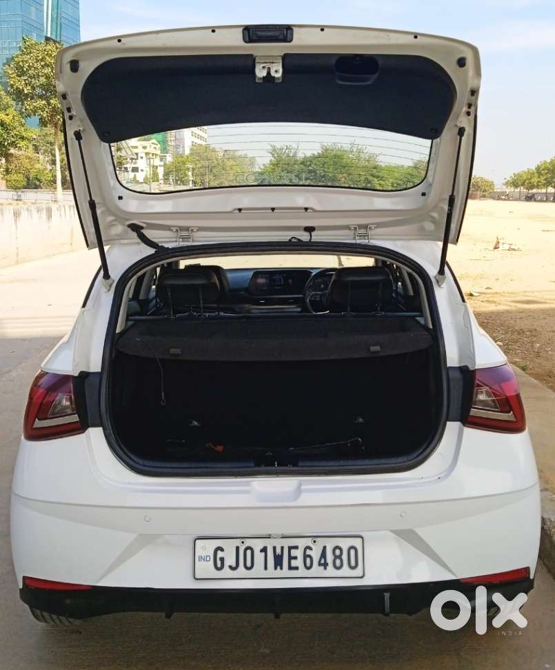 Hyundai New I20 1.0 Asta (o) Turbo Dct, 2022, Petrol