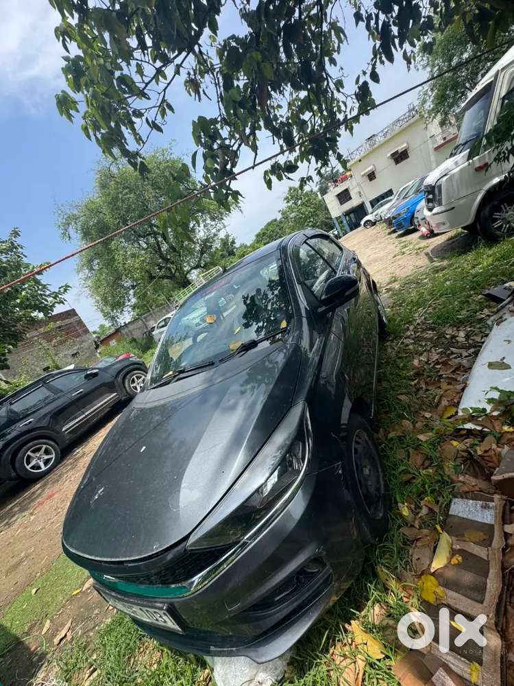Tata Tiago 2022 Petrol Automatic 1st Owner