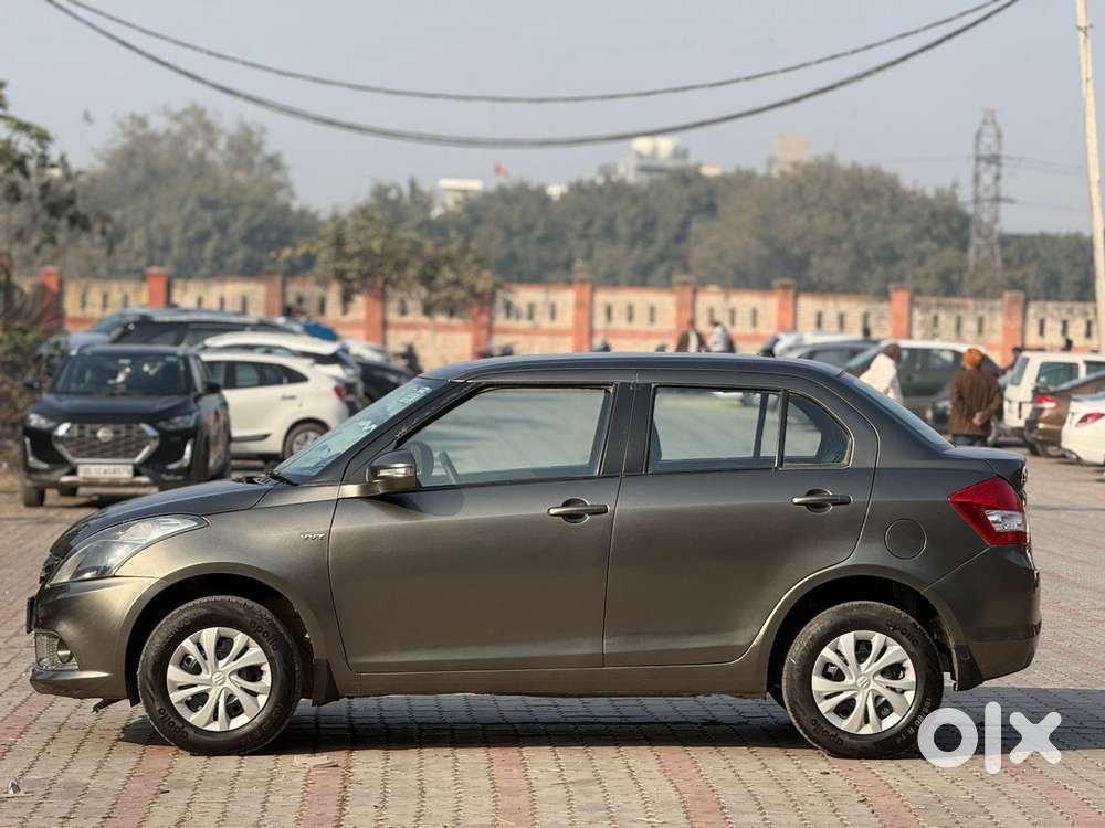 Maruti Suzuki Swift Dzire Vxi Optional, 2015, Petrol