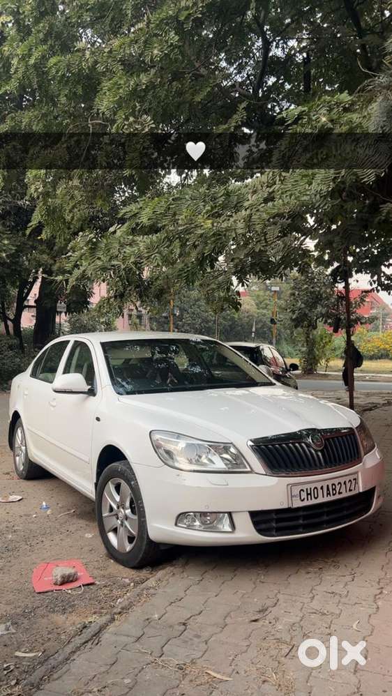 Skoda Laura L&k 1.9 Automatic 2010