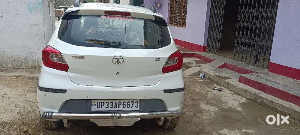 Very Good Looking Scrachless Car