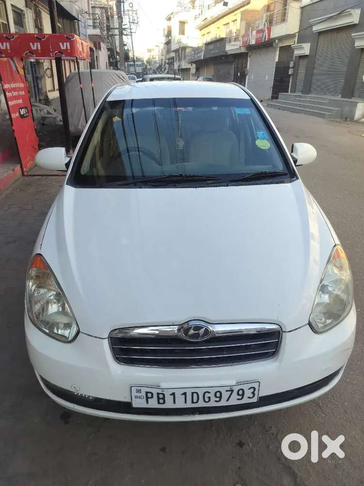 Hyundai Verna Sx 2010