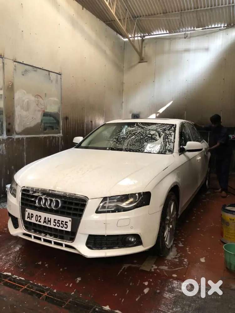 Audi A4 2011 Diesel 130000 Km Driven