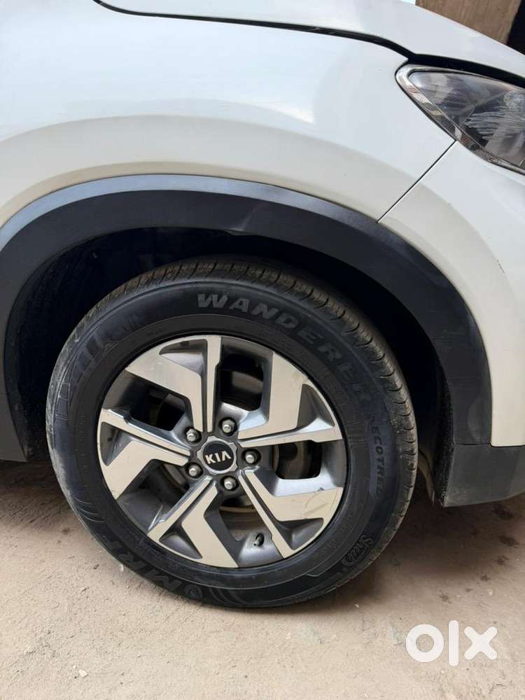 Kia Sonet 2020 Diesel Well Maintained
