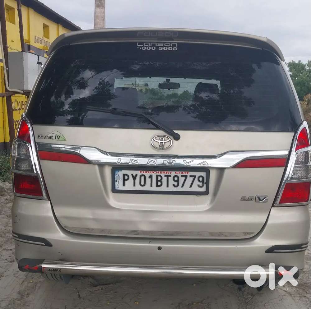 Toyota Innova 2012 Diesel Well Maintained