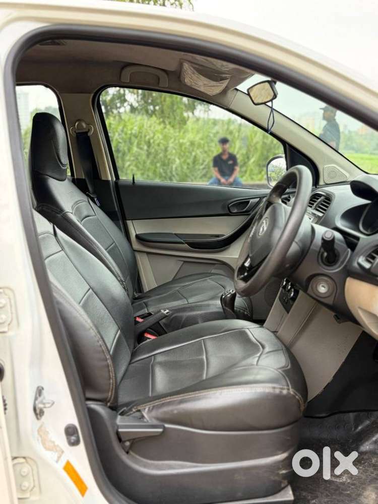 Tata Tiago 1.2 Revotron Xm, 2018, Petrol