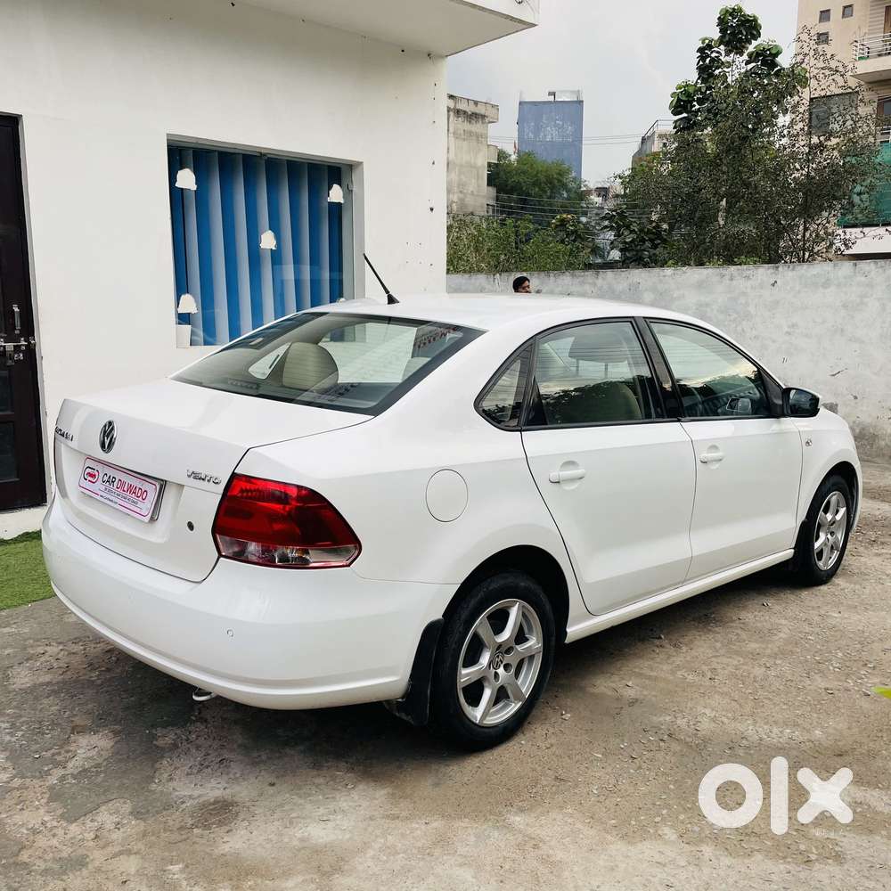 Volkswagen Vento 2010-2013 Petrol Highline, 2013, Petrol