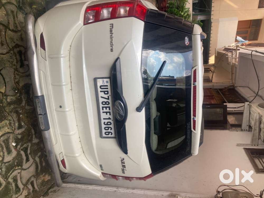 Mahindra Xuv500 W8 2015