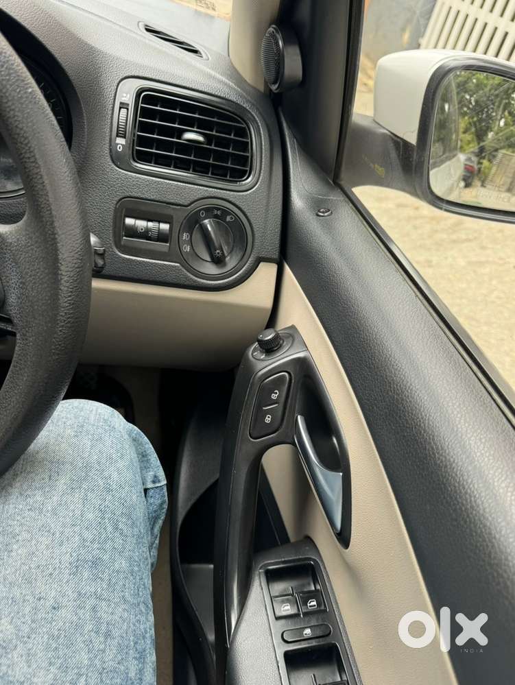 Volkswagen Polo Diesel Manual 2013