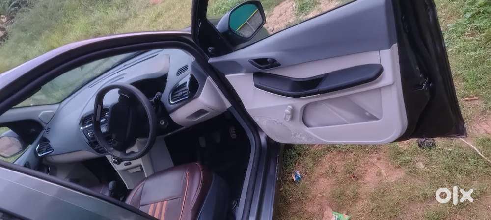 Tata Tiago Xm 2025 Car
