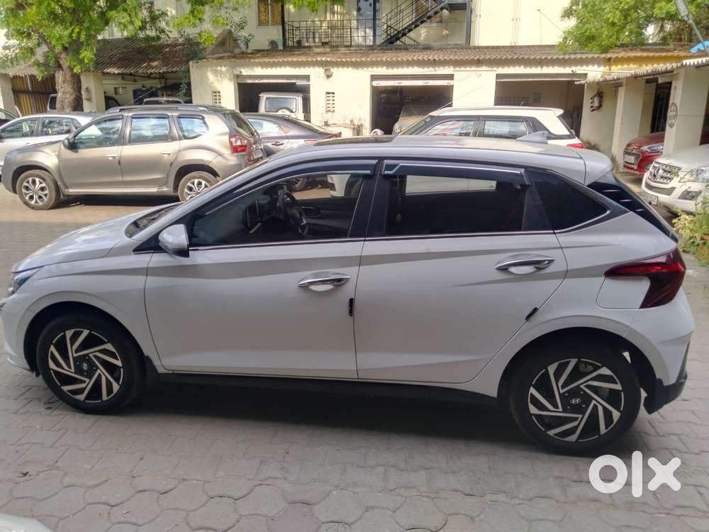 Hyundai New I20 1.2 Asta (o) Mt, 2024, Petrol