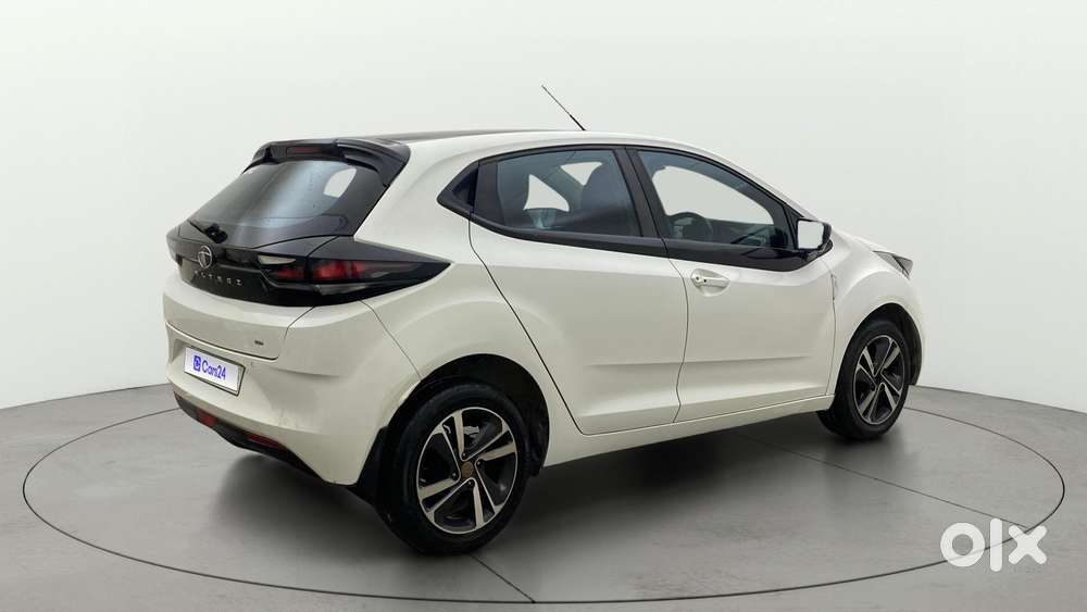 Tata Altroz 1.2 Xza Plus, 2022, Petrol