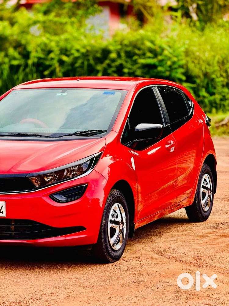 Tata Altroz 1.2 Xe, 2021, Petrol