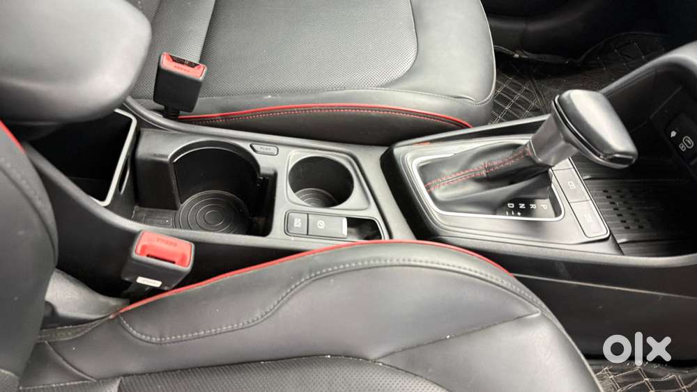 Hyundai Verna Sx (o) 1.5 Turbo Petrol Dct, 2023, Petrol