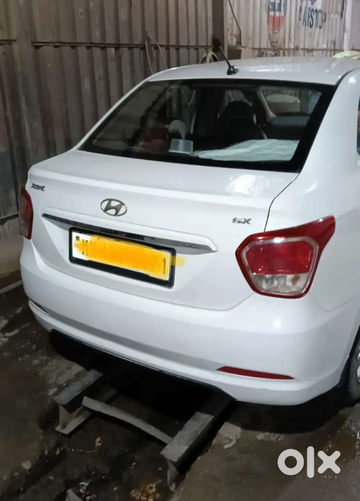 Hyundai Xcent Top Model 2016 Model