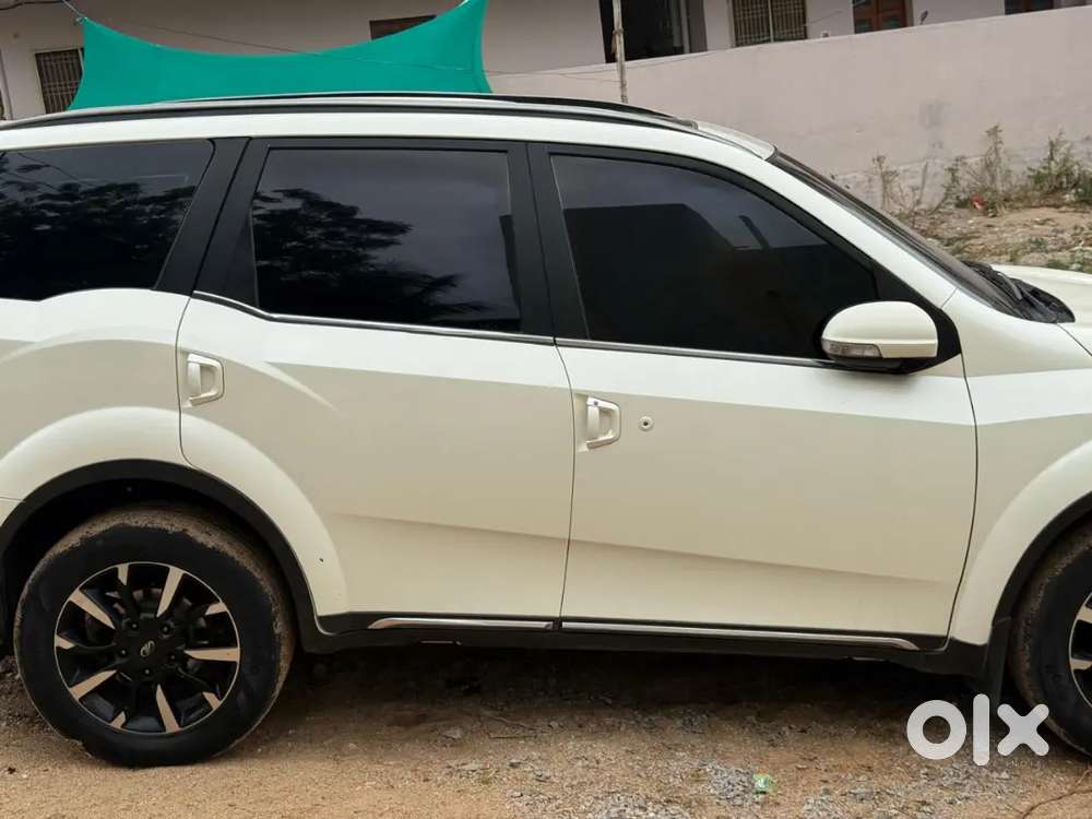 Mahindra Xuv500 2018 Diesel 112000 Km Driven