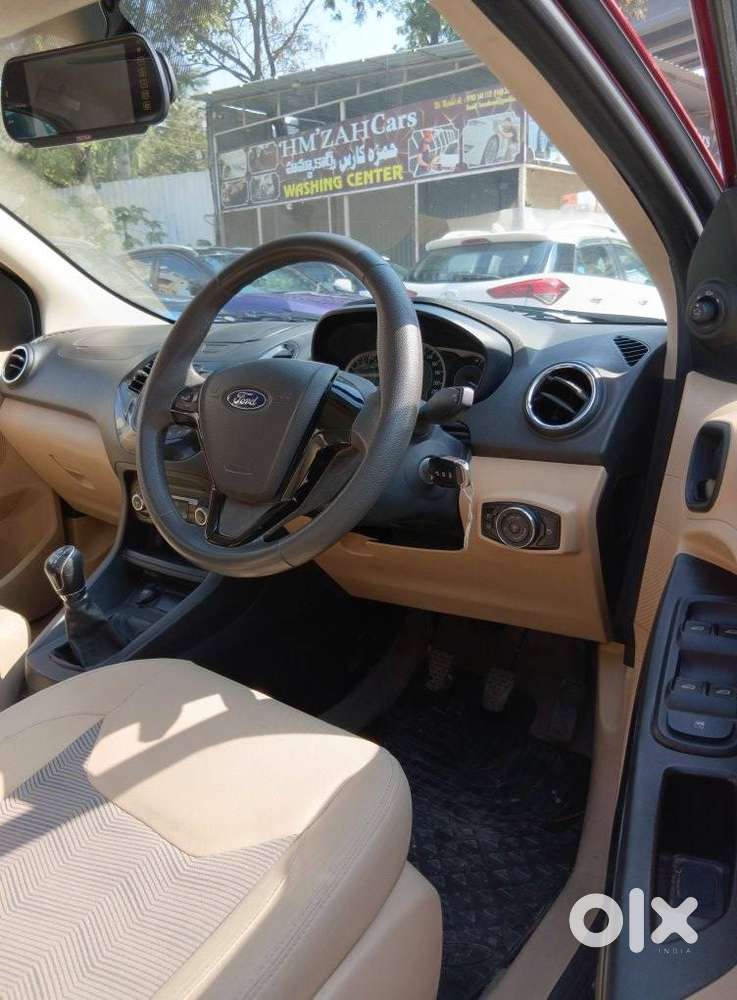 Ford Aspire Titatinium Blu Ti-vct, 2015, Petrol