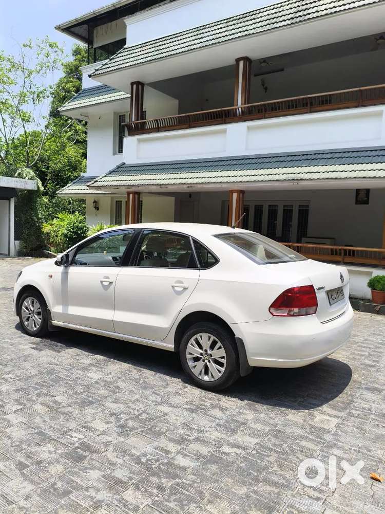 Volkswagen Vento 2014 Petrol 76000 Km Driven