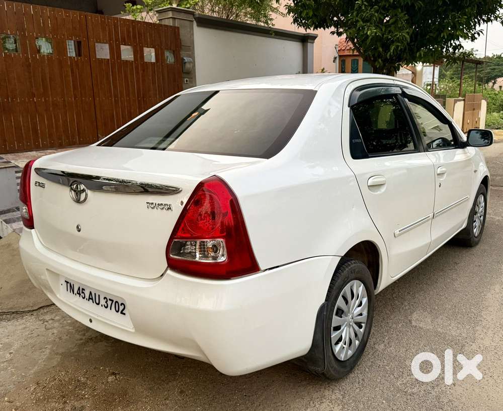 Toyota Etios G Exclusive, 2011, Petrol