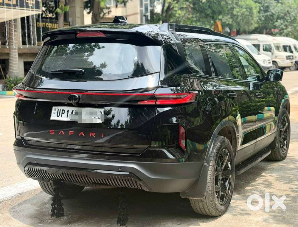 Tata Safari Accomplished X Plus 7 Str Dark Edition, 2026, Petrol