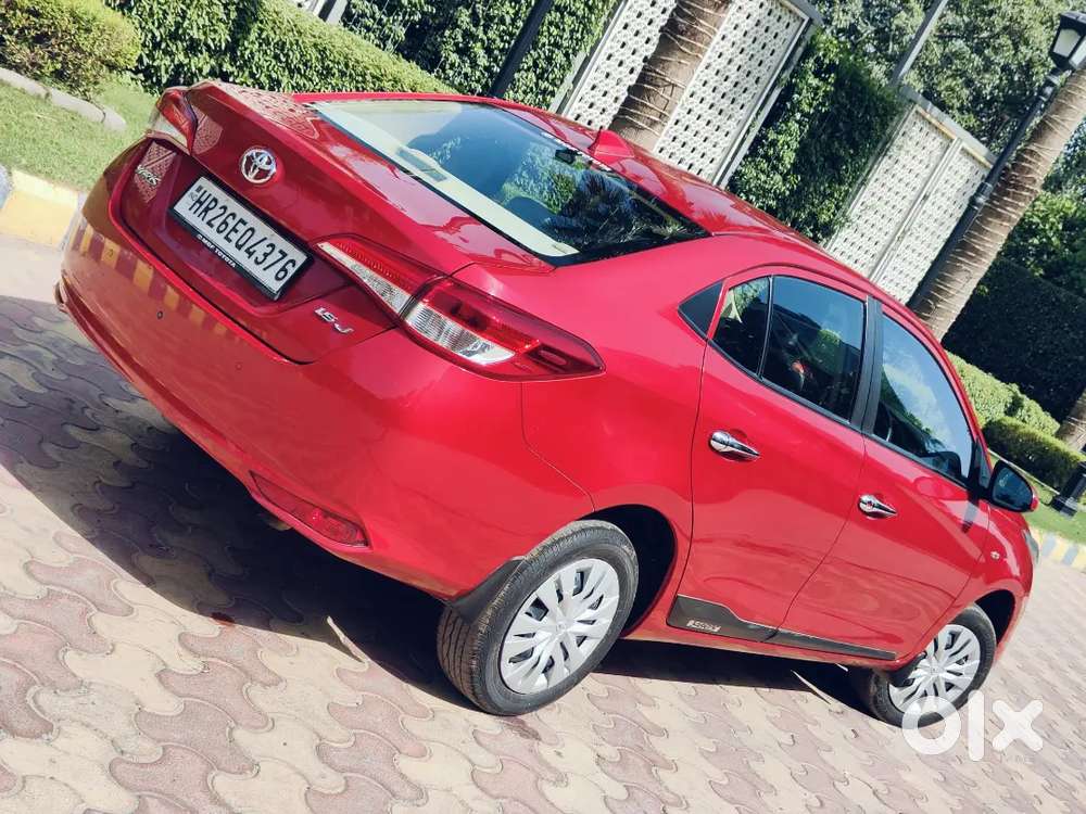 Toyota Yaris J Cvt Automatic 2021