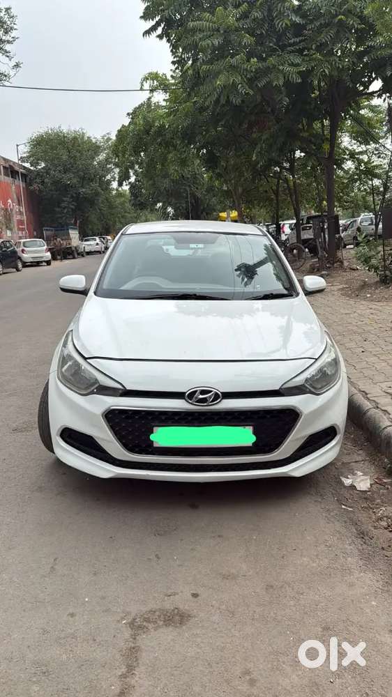 Hyundai I20 Asta Diesel Manual 2015