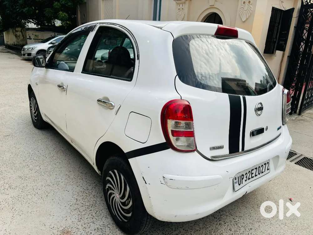 Nissan Micra Active 2013