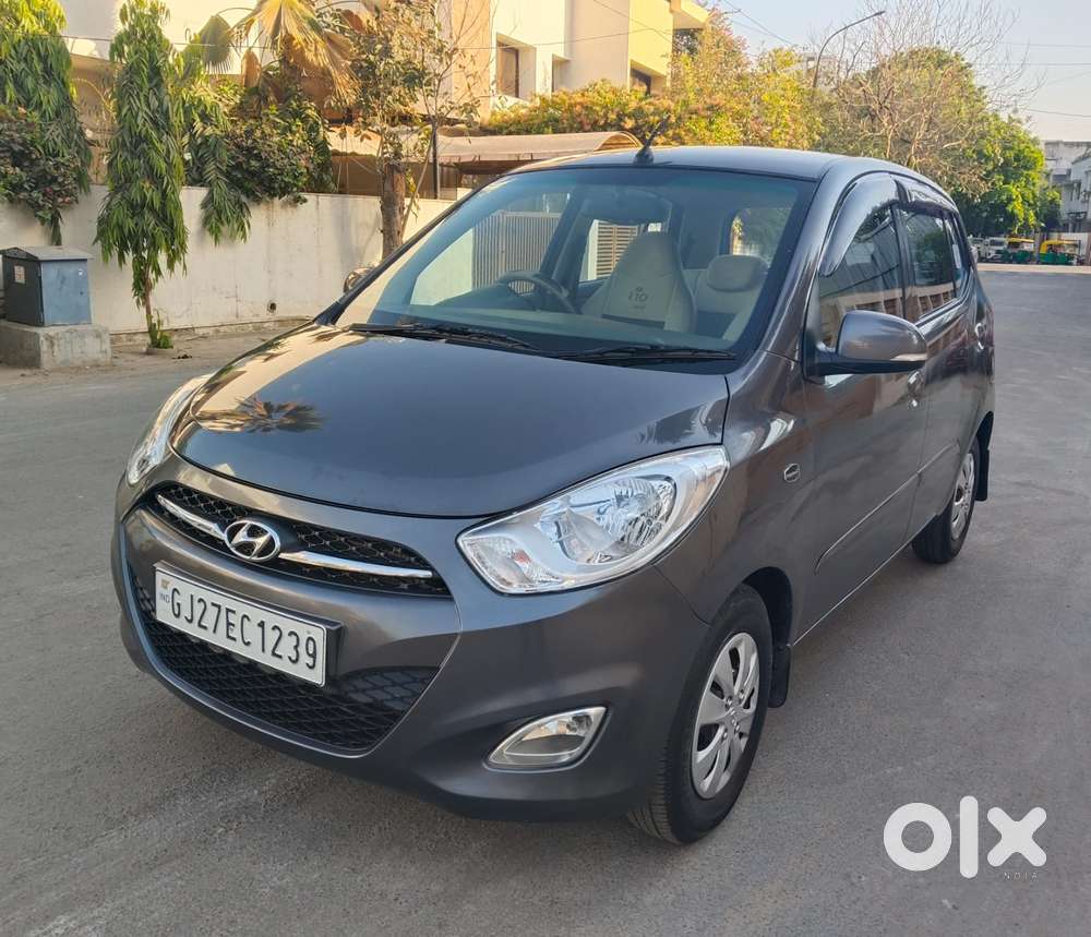 Hyundai I10 Sportz, 2012, Petrol