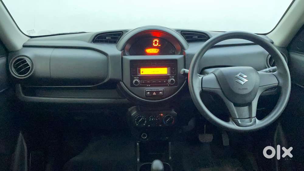 Maruti Suzuki S-presso Vxi At, 2021, Petrol