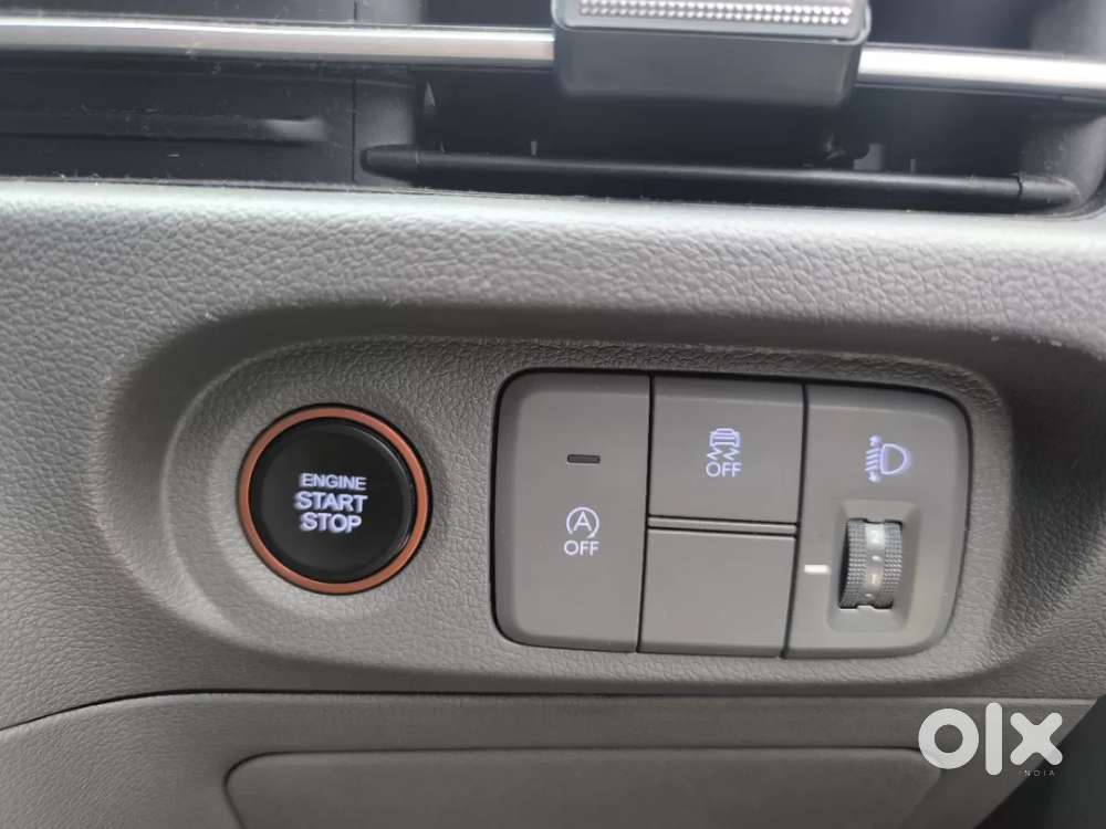 Hyundai Creta Sx (o) 1.5 Petrol Cvt, 2024, Petrol