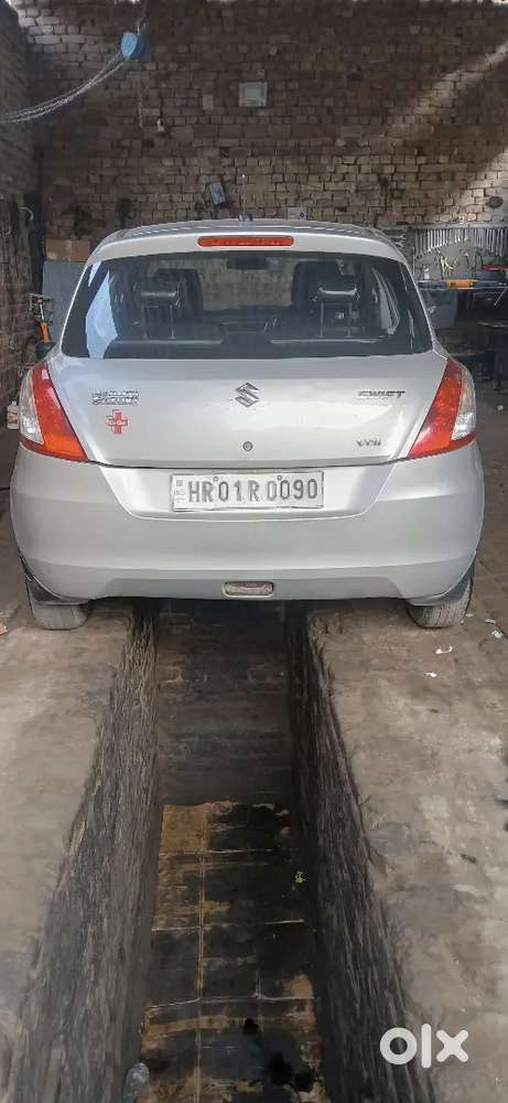 Maruti Suzuki Swift 2013 Diesel 90000 Km Driven
