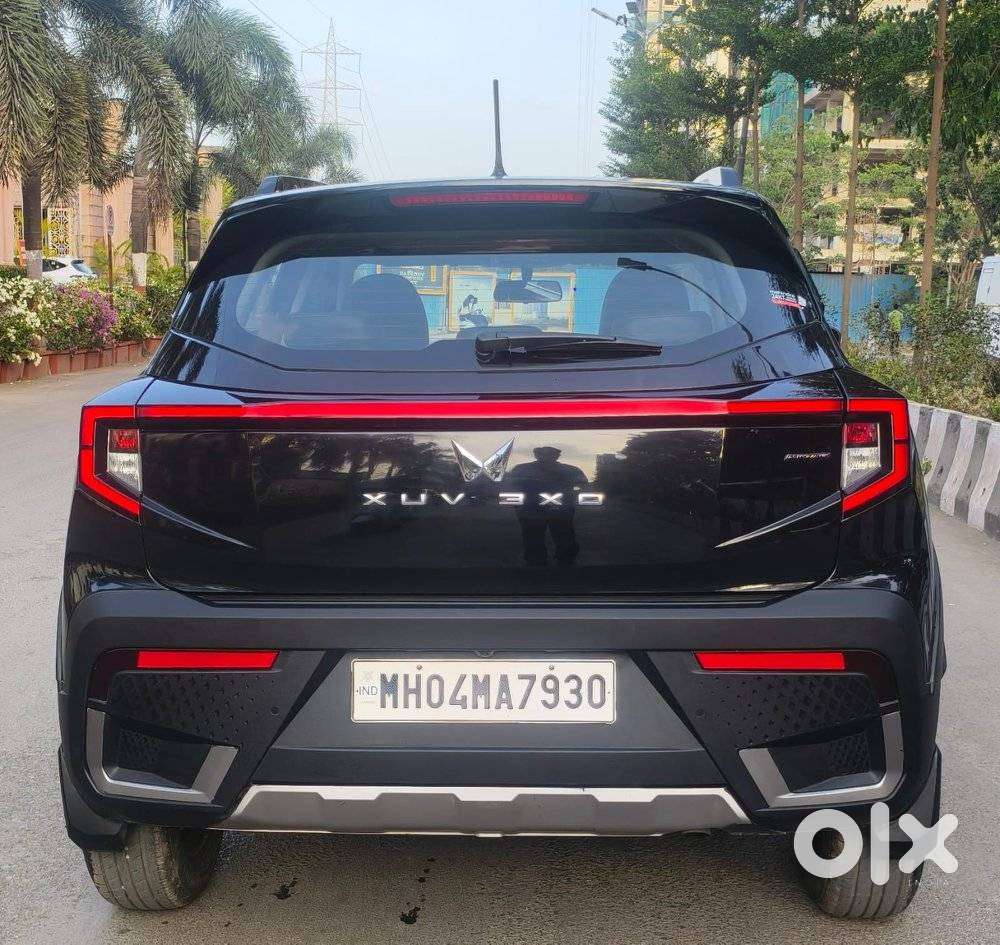 Mahindra Xuv 3xo, 2024, Petrol