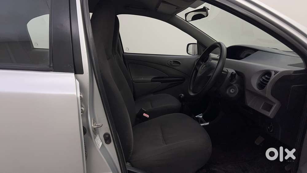 Toyota Etios 1.5 G, 2011, Petrol