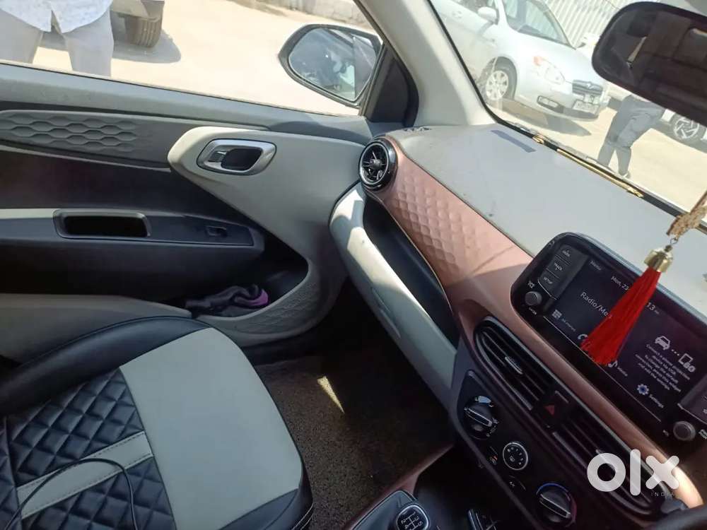 Hyundai Aura 2025 Cng & Hybrids 42000 Km Driven