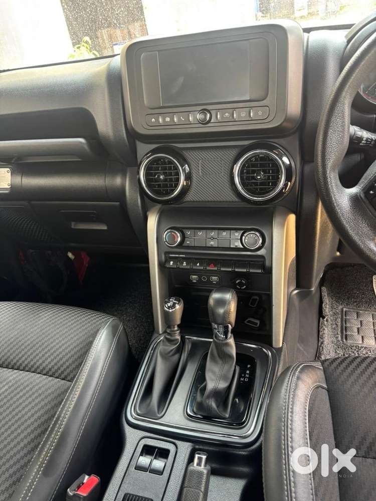 Mahindra Suv Petrol 2021