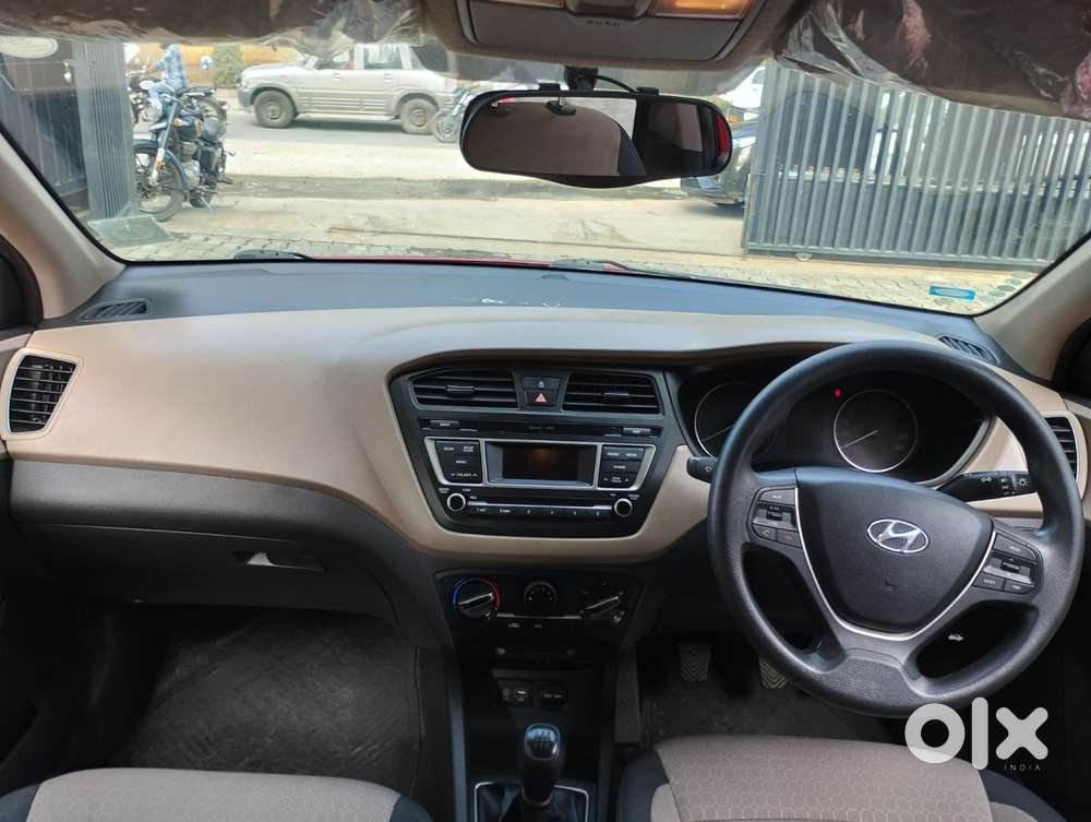 Hyundai I20 Petrol Magna Era, 2015, Petrol