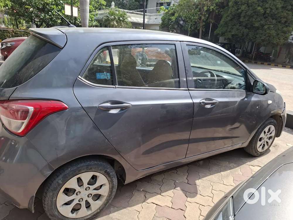 Hyundai Grand I10 2018 Petrol 90000 Km Driven