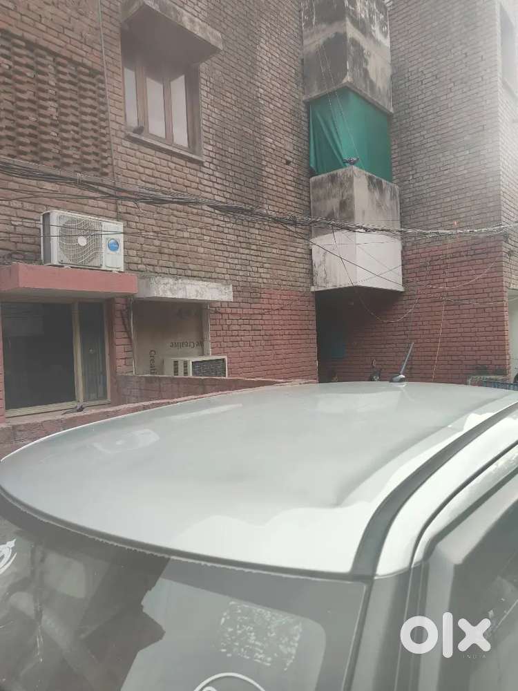 Full Matting And Genuine Car