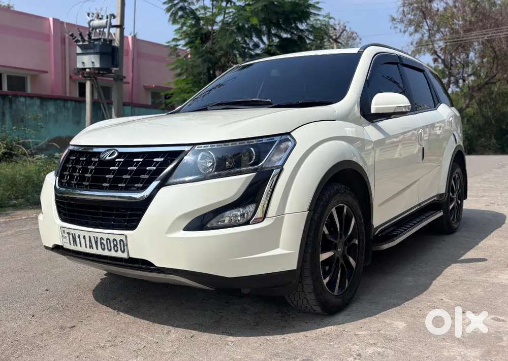 Mahindra
Xuv 500 W11