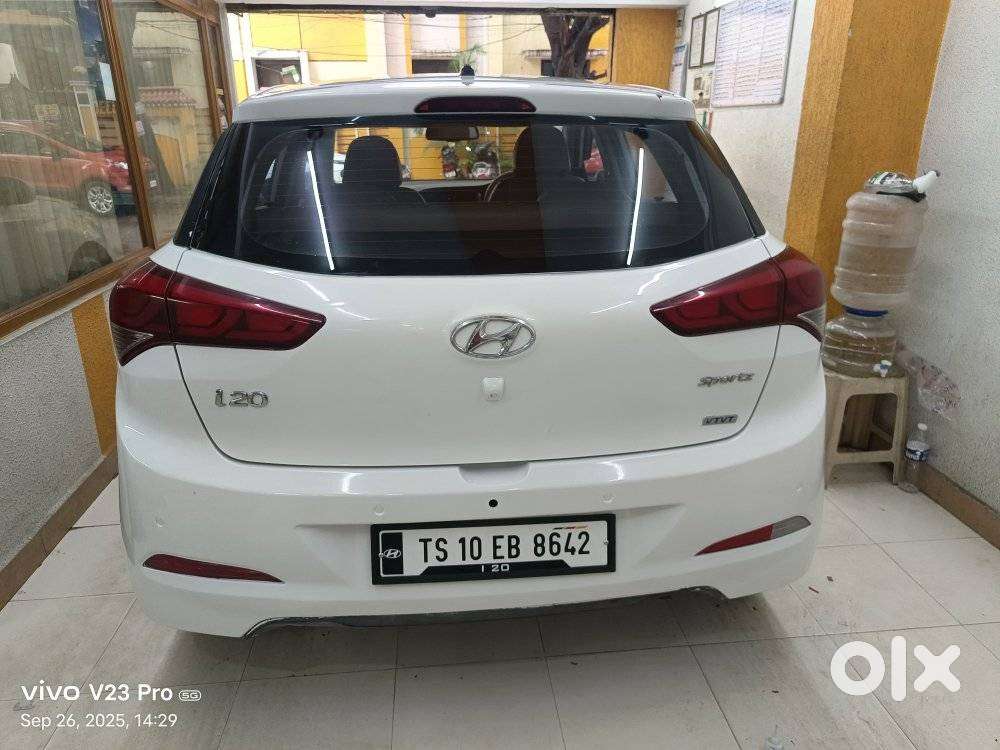 Hyundai I20 Sportz 1.2 Bs-iv, 2014, Petrol