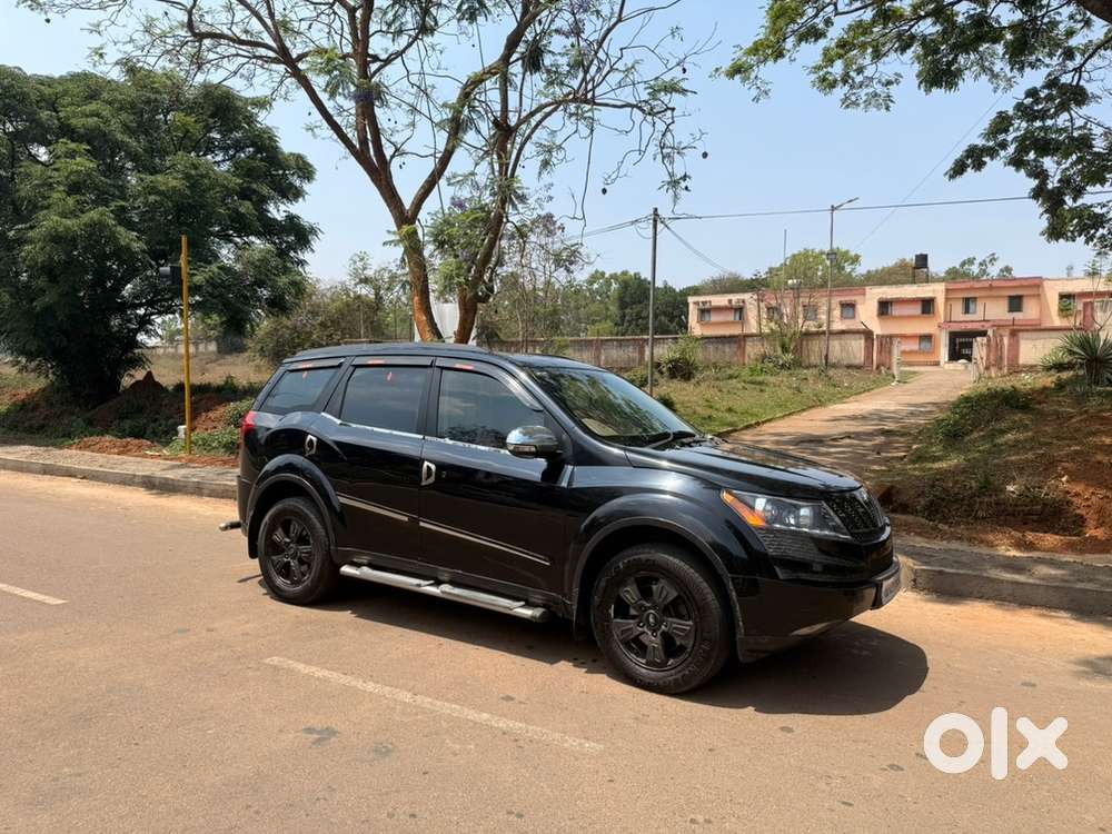 Mahindra Xuv500 Diesel 2014    Geunuine Running And Car Is In Mint Con