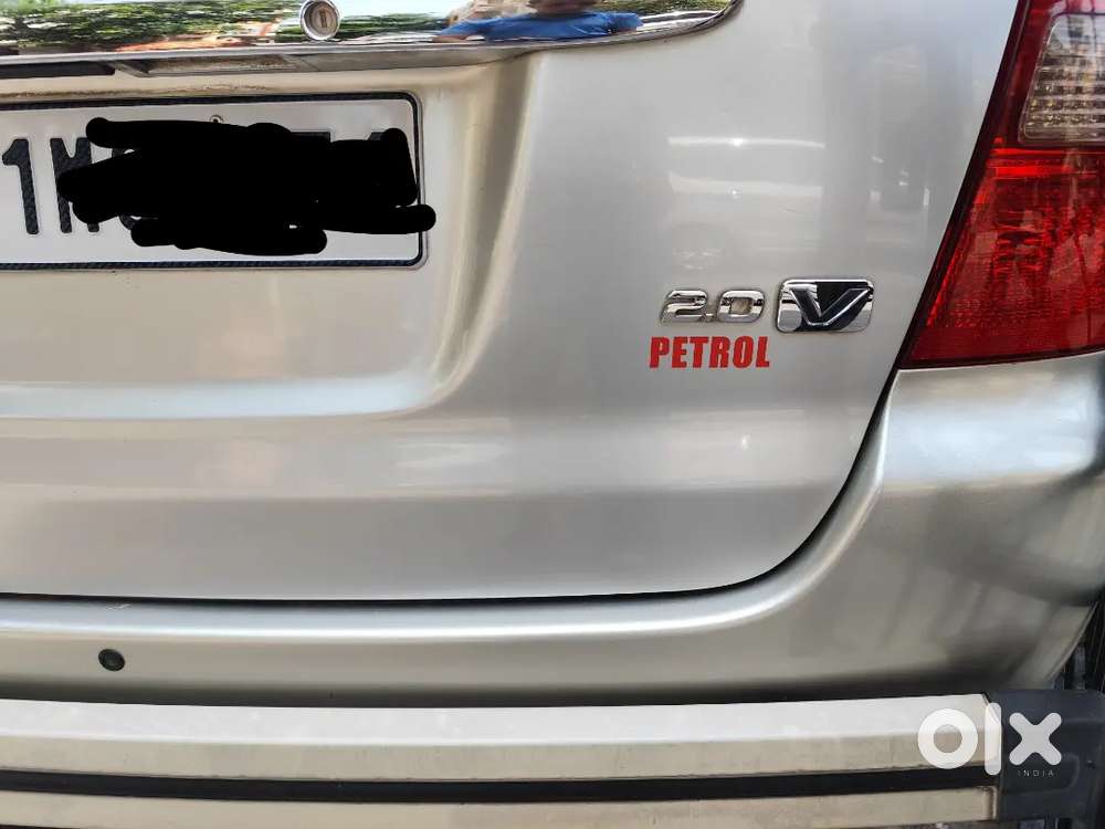 Toyota Innova V Version, Petrol,