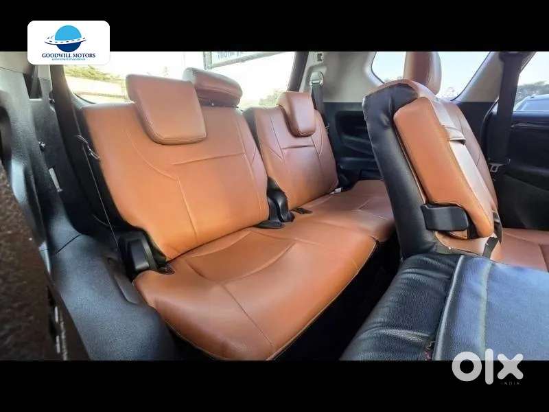 Toyota Innova Crysta 2.4 V 7 Str, 2016, Diesel
