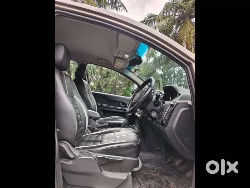 Tata Hexa 2.2 Xe 4x2 7 Str, 2018, Diesel