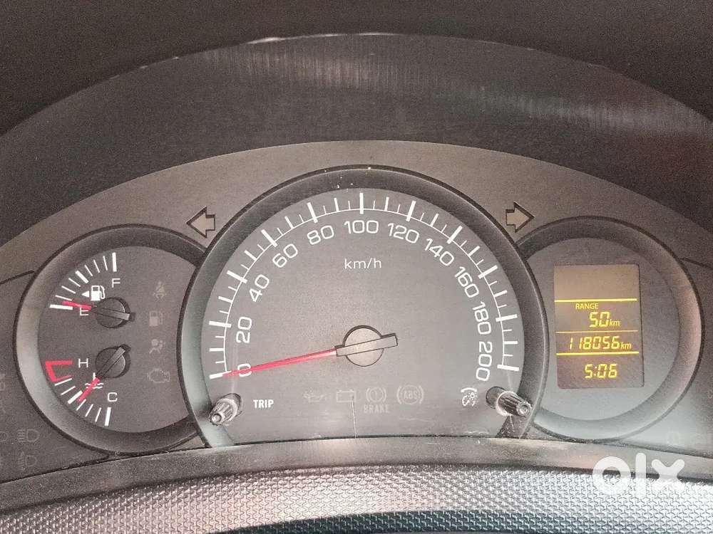 Maruti Suzuki Swift 2015 Petrol 118000 Km Driven