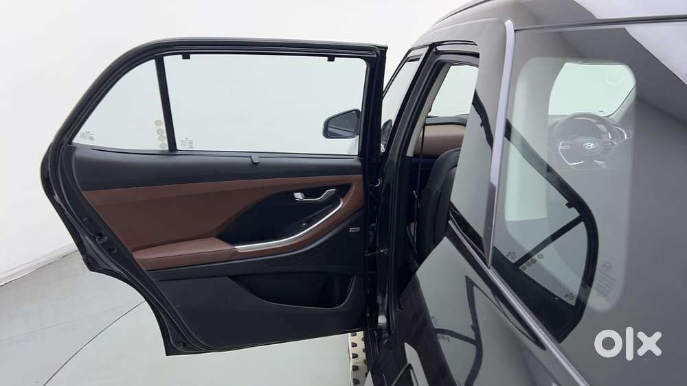 Hyundai Alcazar 1.5 Tdct Signature (o) 7s Petrol, 2023, Petrol